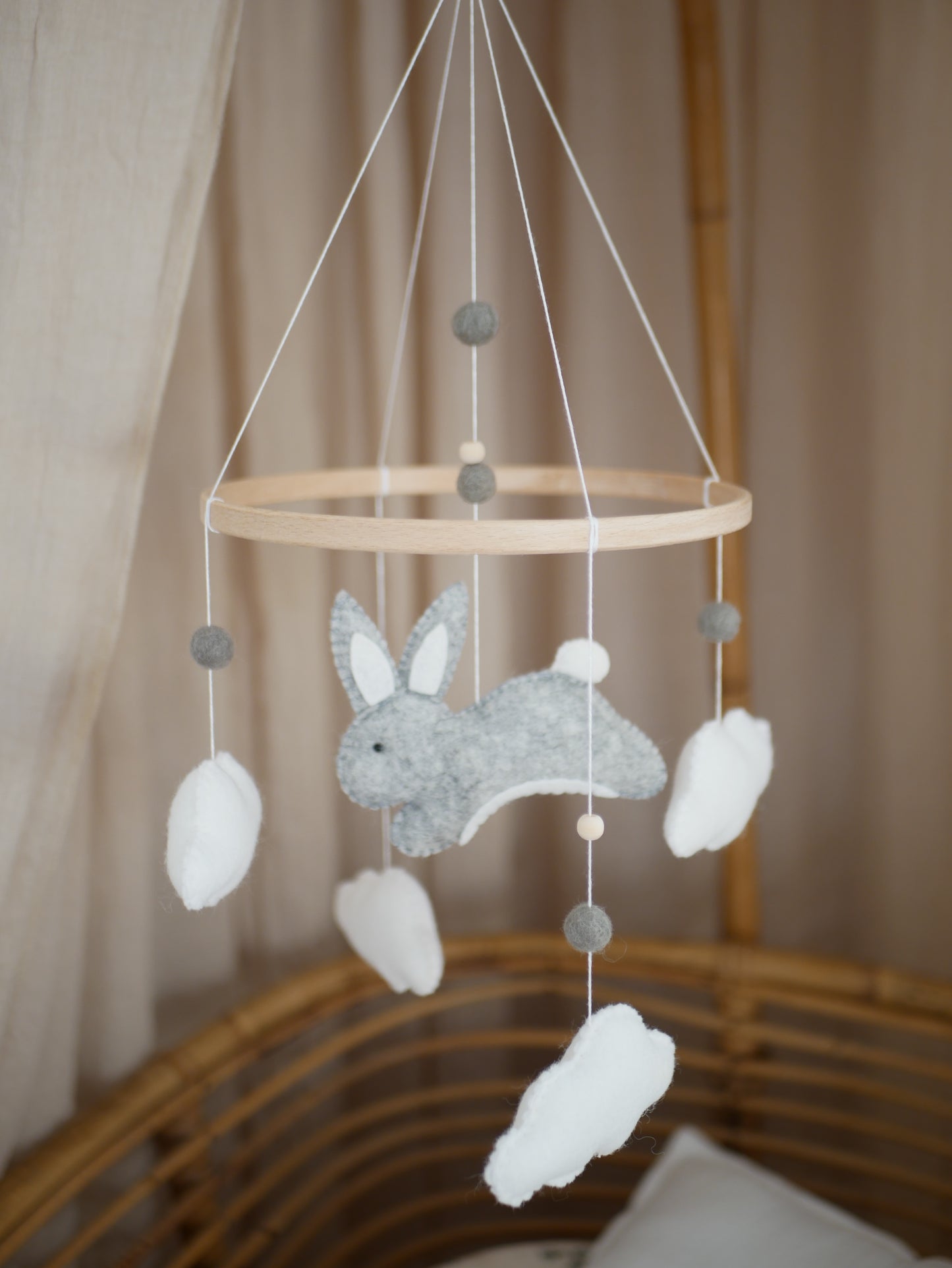 Mobile doux lapin